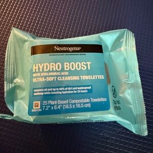 Neutrogena Hydro Boost Cleansing Towelettes - Aqua